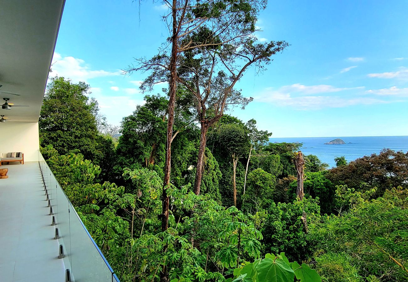 Villa in Quepos - Luxury in the Heart of Manuel Antonio