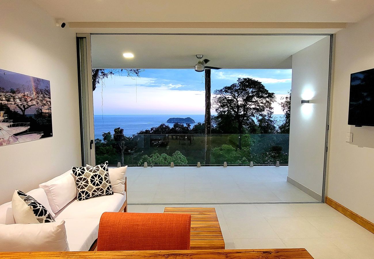 Villa in Quepos - Luxury in the Heart of Manuel Antonio