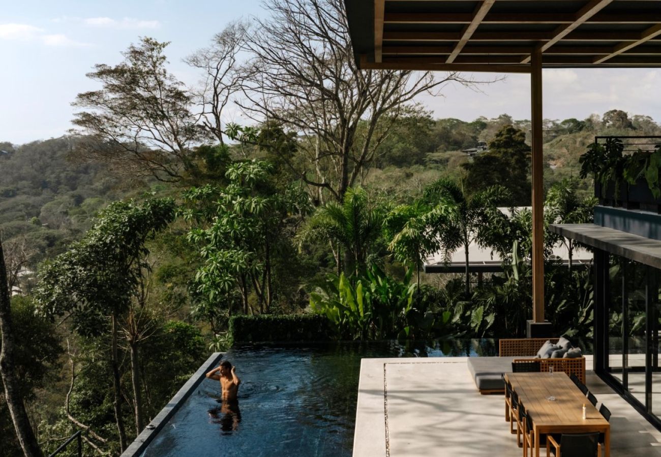 Villa in Cóbano - Casa Nalani – Luxury Villa with Semi-Olympic Saltwater Infinity Pool in Santa Teresa, Costa Rica