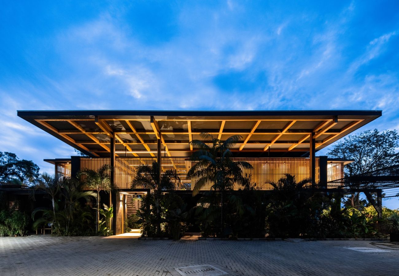 Villa in Cóbano - Casa Nalani – Luxury Villa with Semi-Olympic Saltwater Infinity Pool in Santa Teresa, Costa Rica