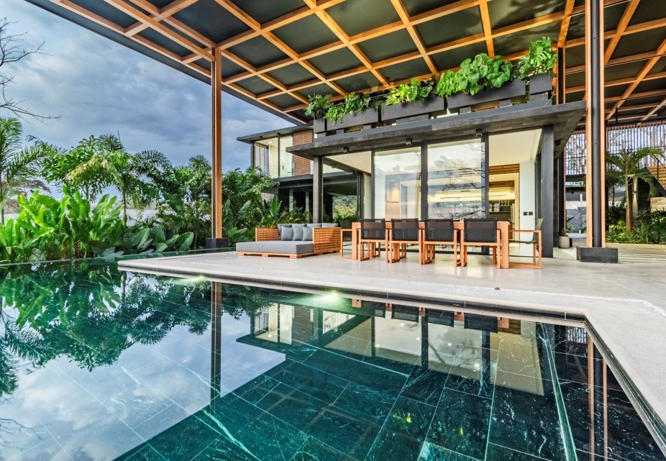 Villa in Cóbano - Casa Nalani – Luxury Villa with Semi-Olympic Saltwater Infinity Pool in Santa Teresa, Costa Rica